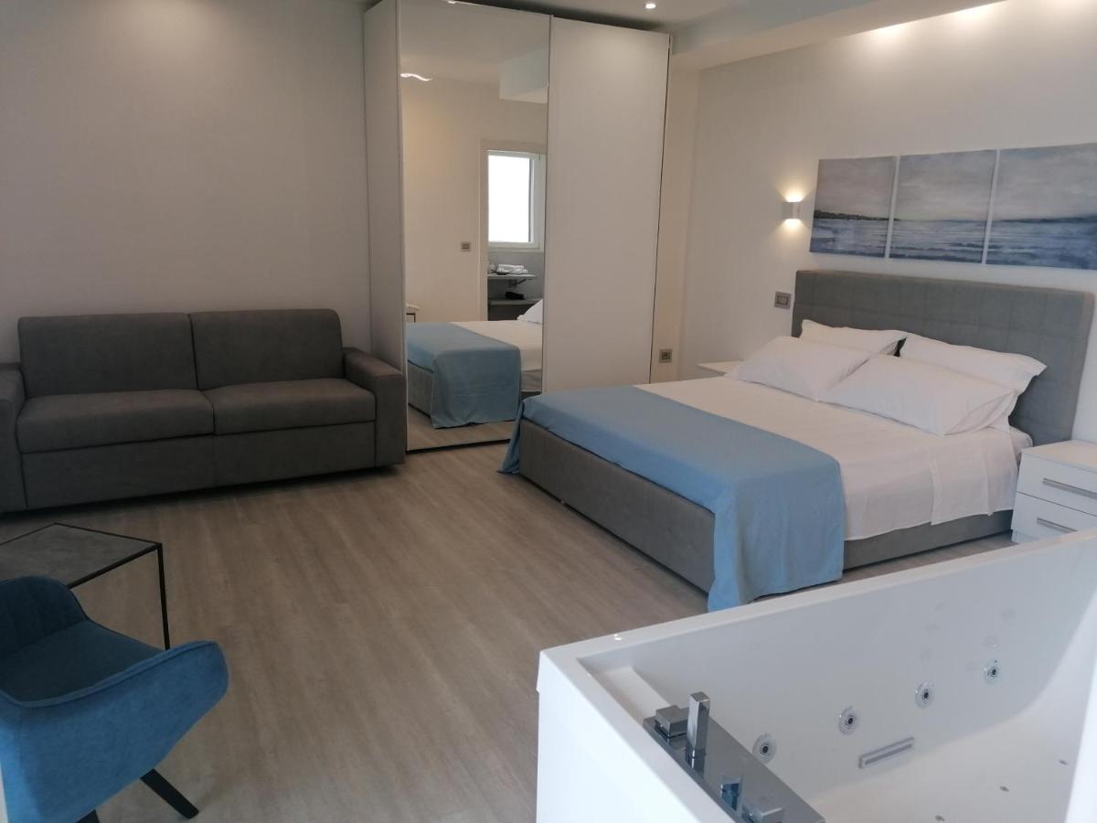 Borgonuovo Luxury Home Пешичи Екстериор снимка