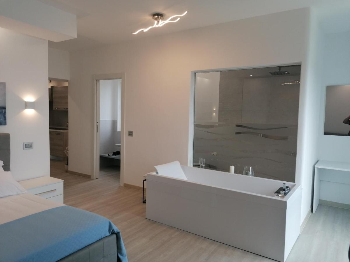 Borgonuovo Luxury Home Пешичи Екстериор снимка