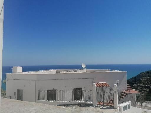 Borgonuovo Luxury Home Пешичи Екстериор снимка